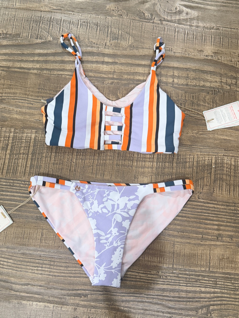 🪁(SET) Maaji Strappy Parade/ Scape of Love Reversible Bikini- M/L.